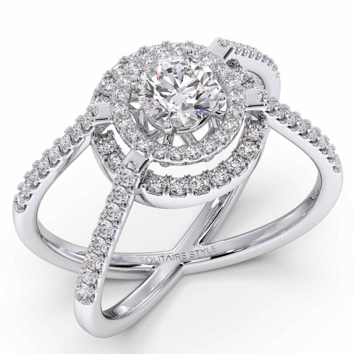 Lustrous Solitaire Diamond Ring